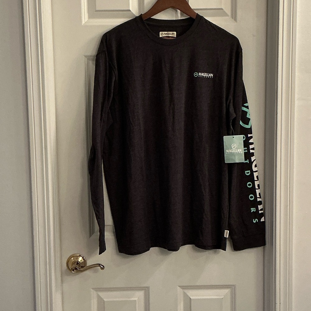 Magellan Outdoors Charcoal Long Sleeve Tee